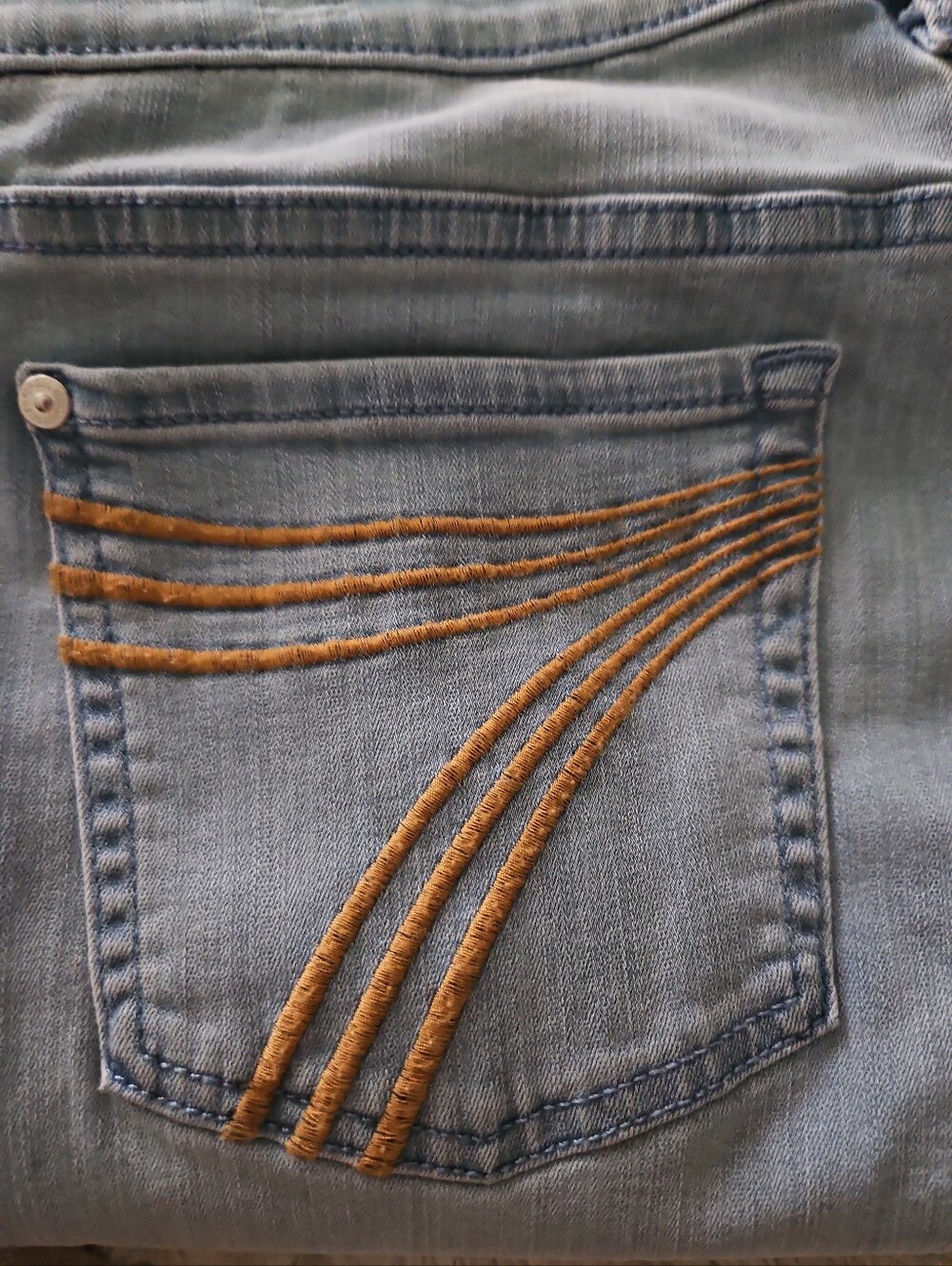 7 For All Mankind Dojo Tailorless Flare Trouser Jeans NWT Size 30 - Picture 8 of 9